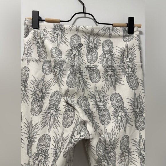 Wildfox Sweat Pineapple ContenderWorkout Leggings size M - Picture 5 of 7